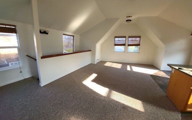 Building Photo - 2970 Janes Creek Dr