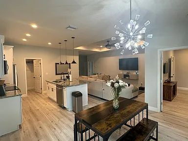 Building Photo - BRAND NEW HOME 2022 - All new appliances! Home is fully furnished!