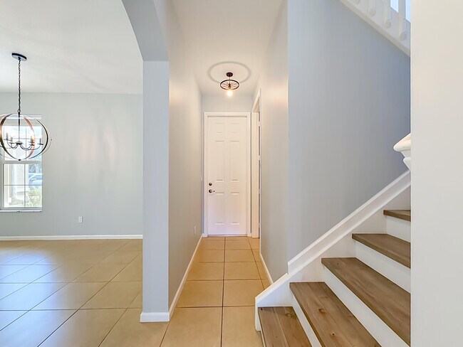 Building Photo - 57 Atwell Dr