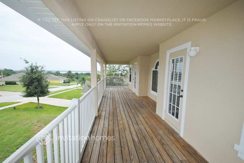 Building Photo - 13543 Via Roma Cir