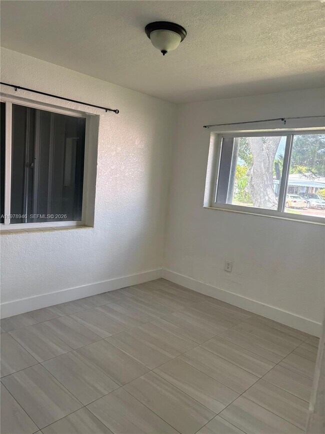 Building Photo - 1170 NW 90th St