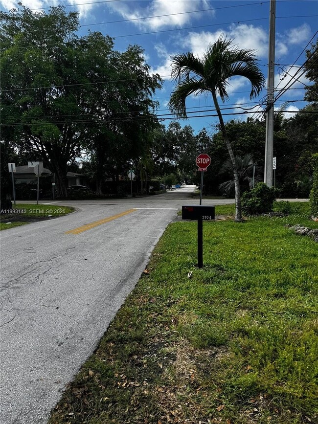 Building Photo - 2194 SW 57th Ct