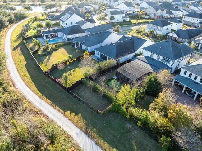 Building Photo - 9374 Reymont Street