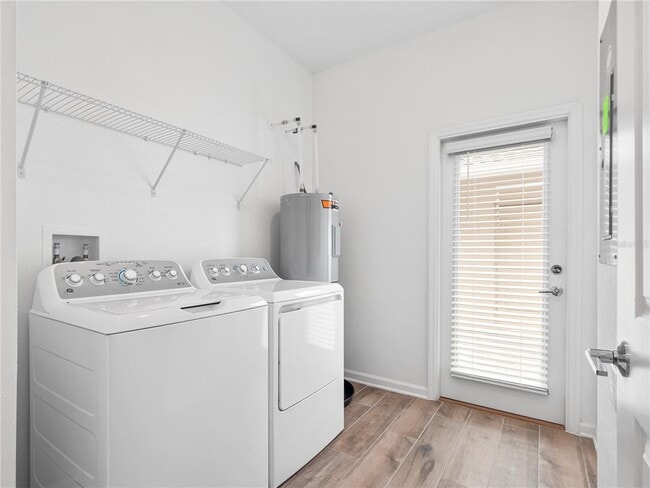 Building Photo - 15797 Water Spring Blvd