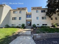 Building Photo - 1920 Melrose Dr