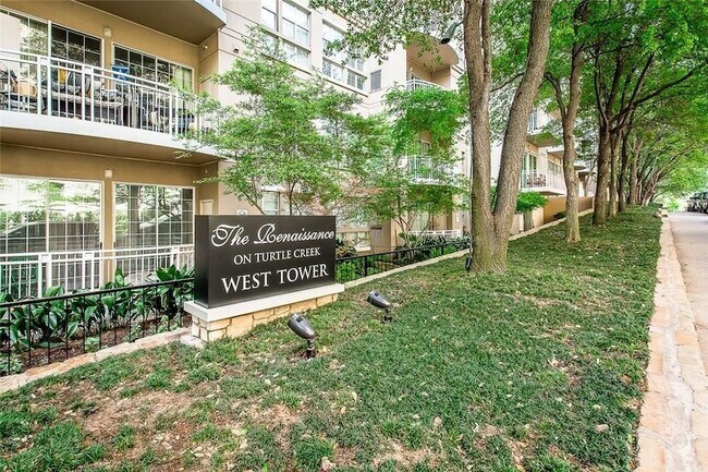 Building Photo - 3225 Turtle Creek Blvd Blvd