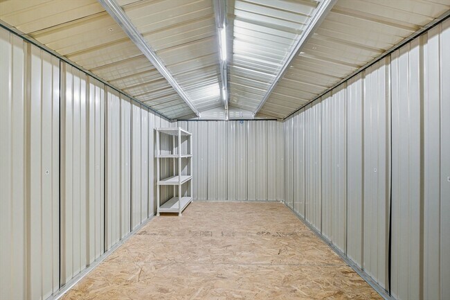 Building Photo - 24 Hinckley St