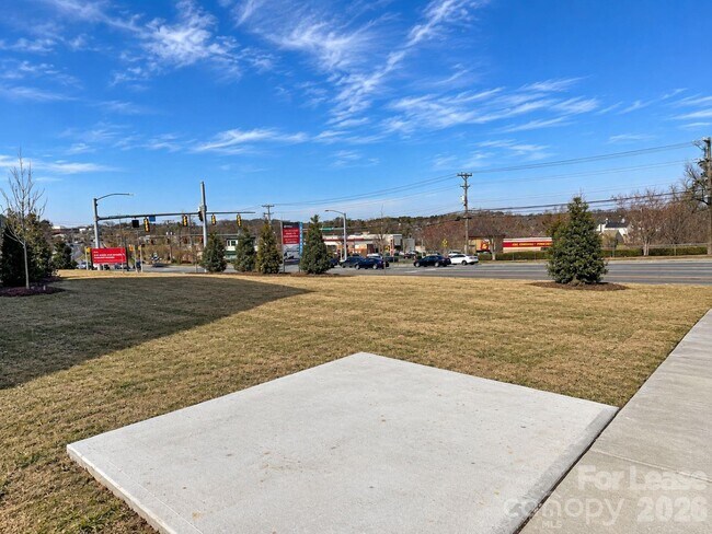 Building Photo - 3009 Rexton Ln