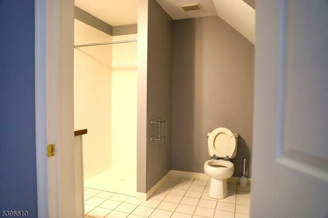 Building Photo - 5 Liberty Way