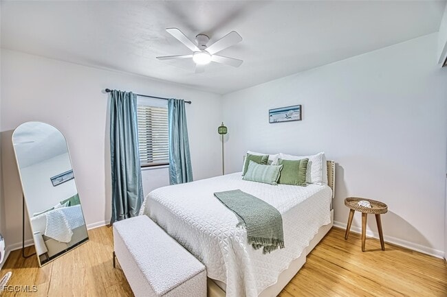 Building Photo - 226 3rd St