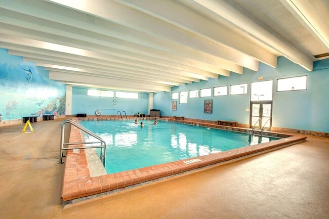 Building Photo - 286 Tilford N