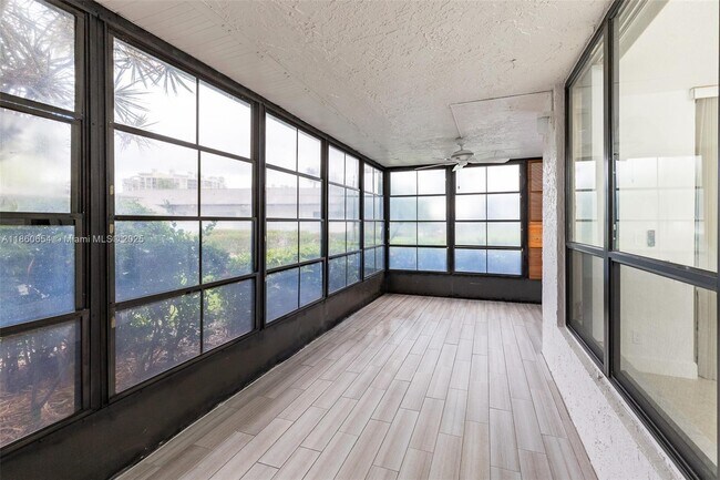 Building Photo - 3490 N Key Dr