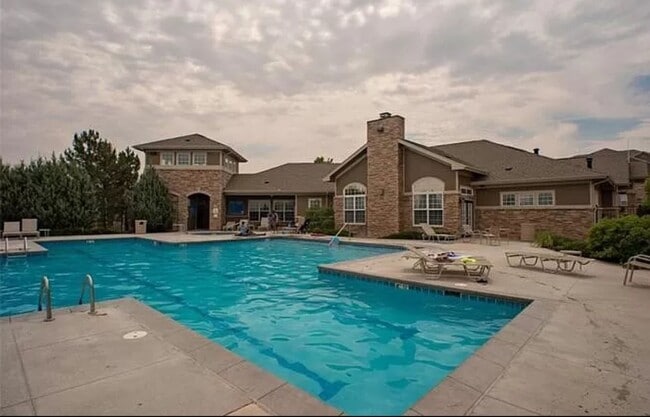 Building Photo - 3095 Blue Sky Cir