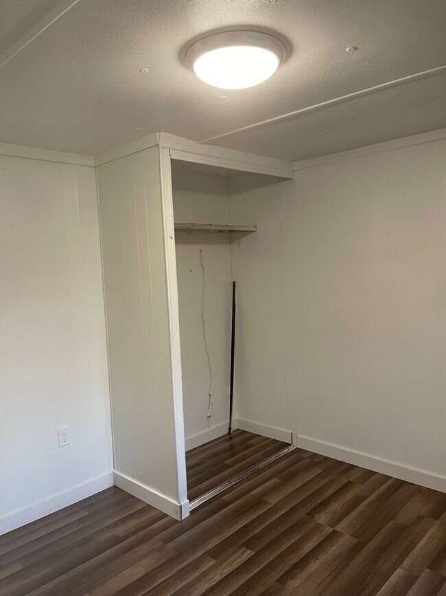 Building Photo - 2315 Geri Ann Ln