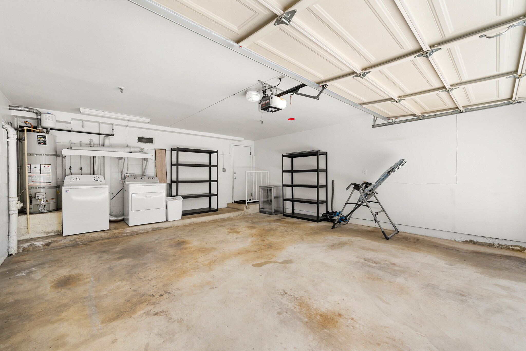 Building Photo - 2747 Hermosa Ave