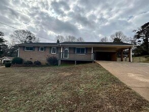 Building Photo - 4642 Elmherst Dr