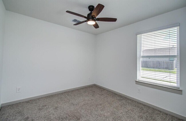 Building Photo - 14543 Rain Tree Dr