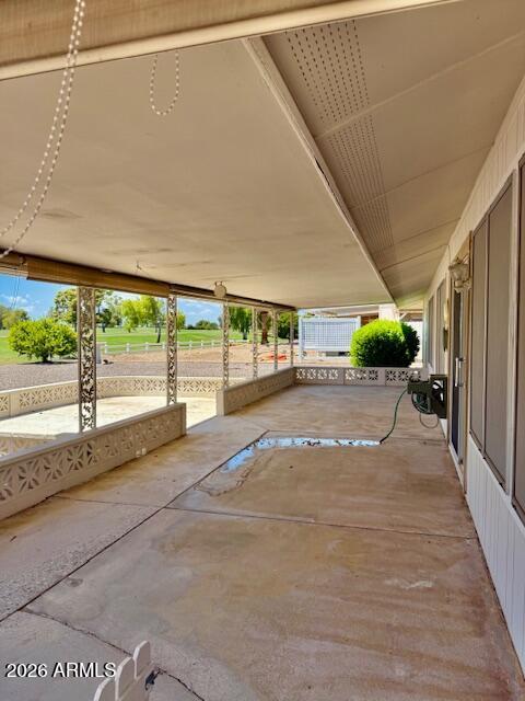 Building Photo - 15430 N Bowling Green Dr