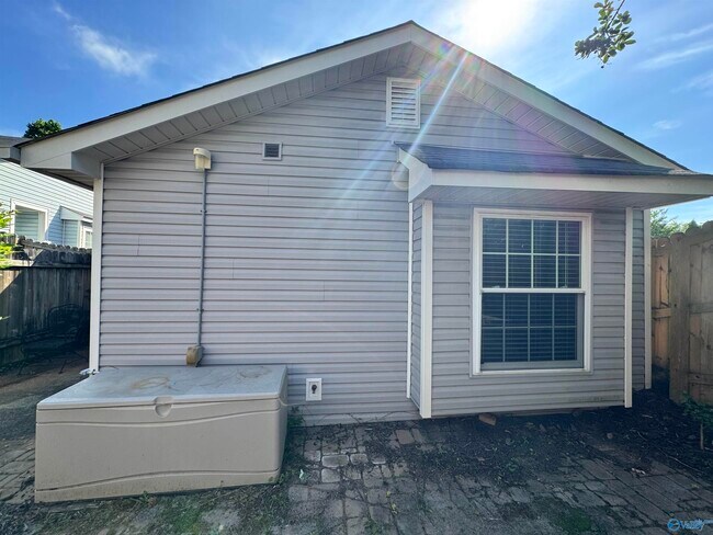 Building Photo - 116 Bentworth Ln