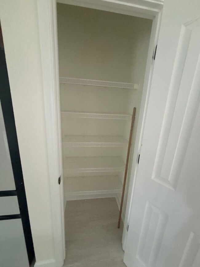 Building Photo - Spacious 4-Bedroom Home Near Base – No Tun...