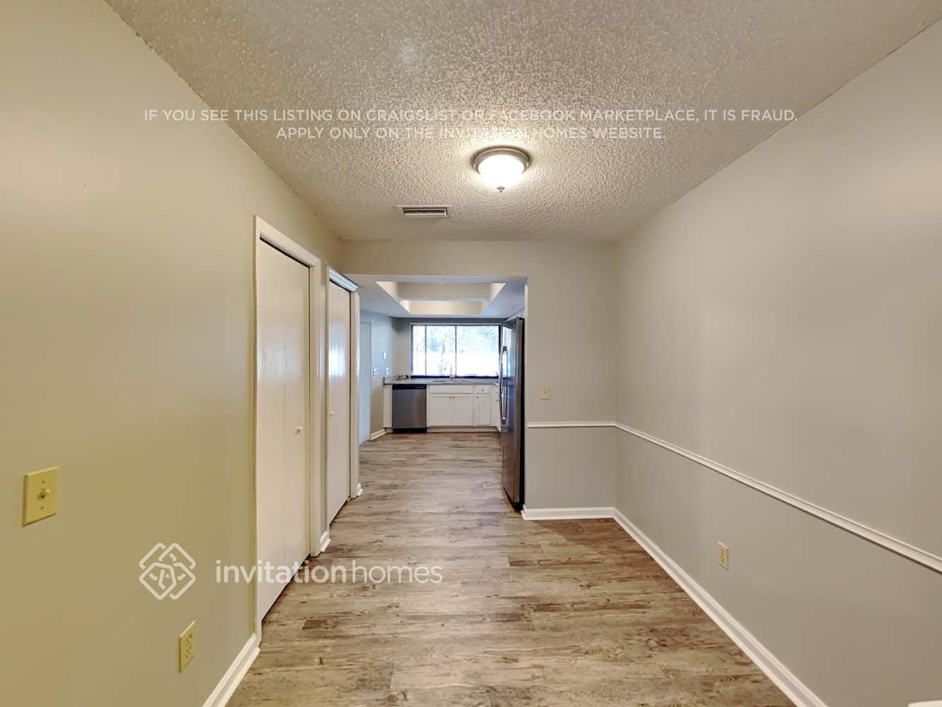 Building Photo - 9212 Regents Park Dr