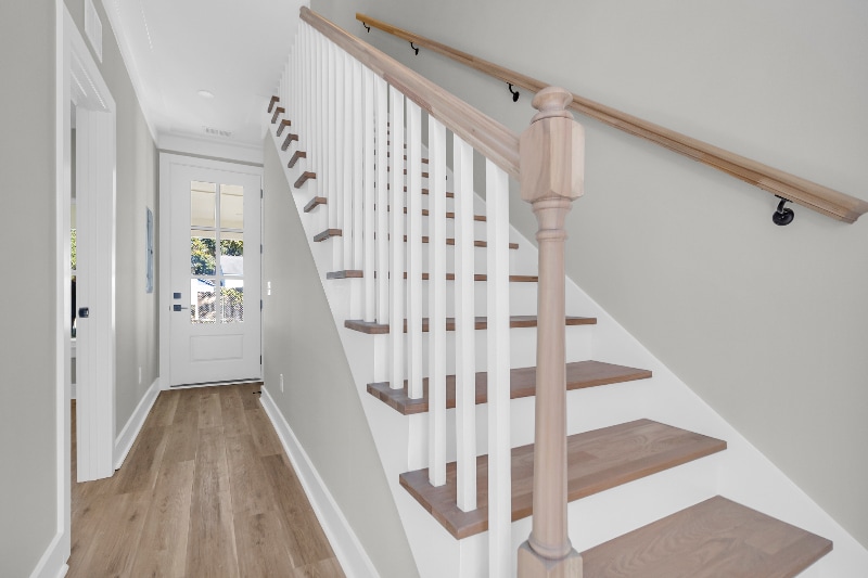 Building Photo - 2007 Arbutus Ave