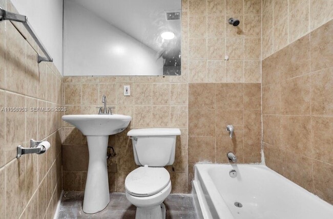 Building Photo - 914 NW 80th St