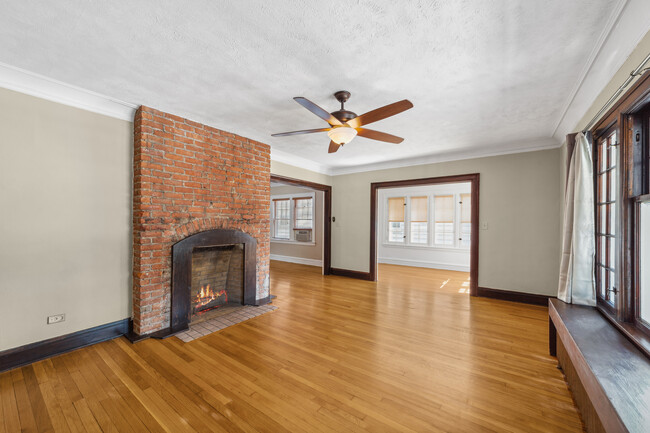 Living Room - 10206 Clifton Blvd