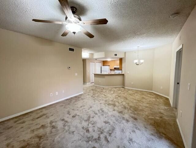 Building Photo - 5024 Lantana Rd