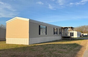 Building Photo - 580 Flatwoods Way