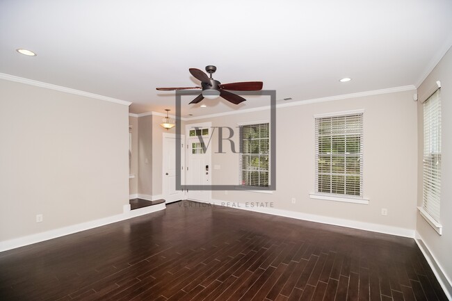 Building Photo - 2307 Double Oaks Rd
