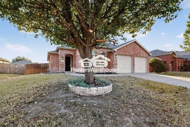 Building Photo - Completely Refreshed Forney Home MOVE IN R...