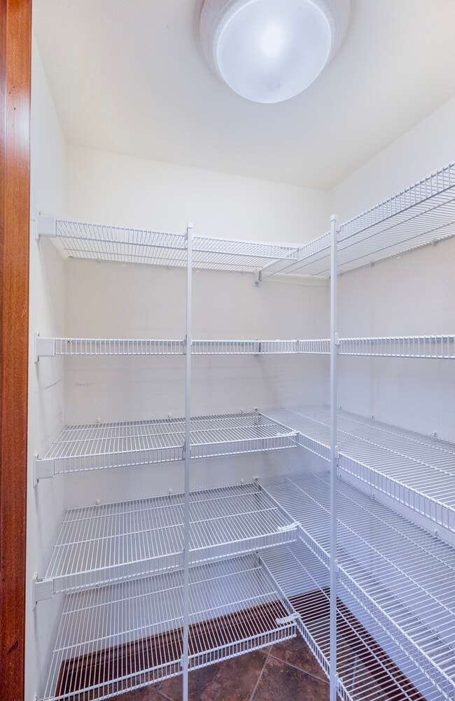 Building Photo - 1991 Chesterfield Ridge Cir