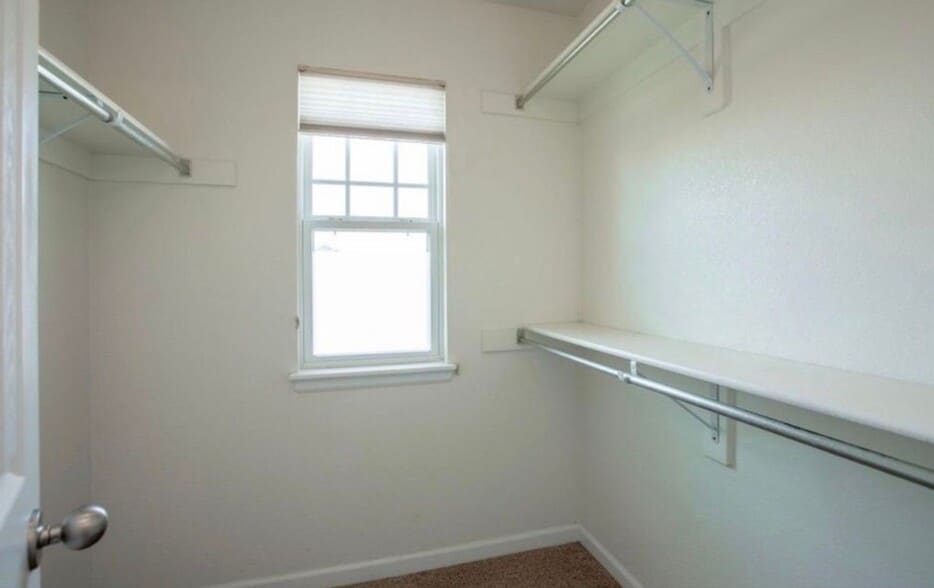 Building Photo - 6281 Sea Gull Cir