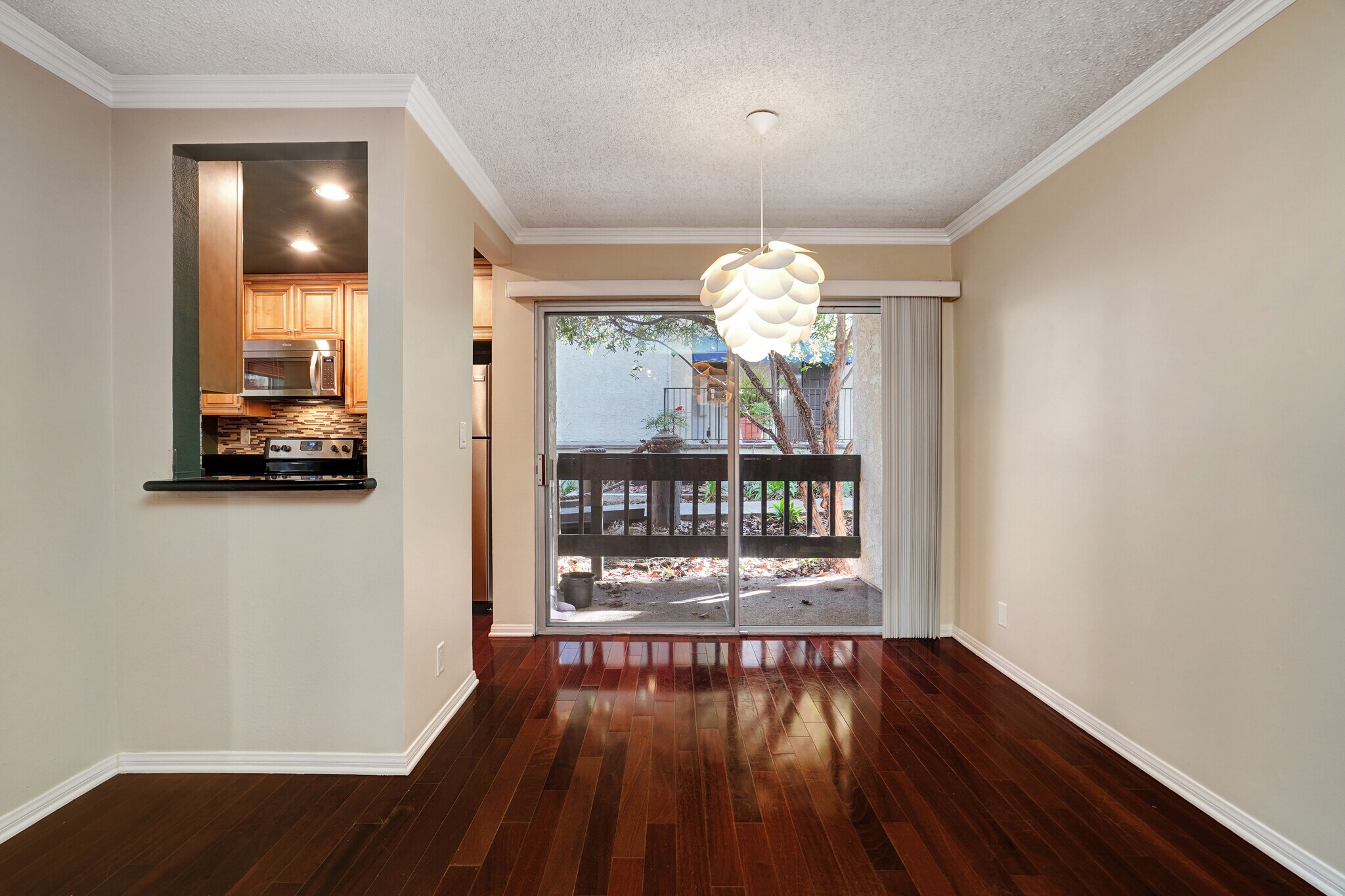 Building Photo - 9103 Summertime Ln