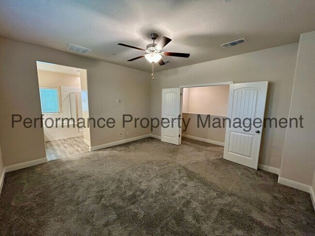 Building Photo - 3608 Oak Lake Ln