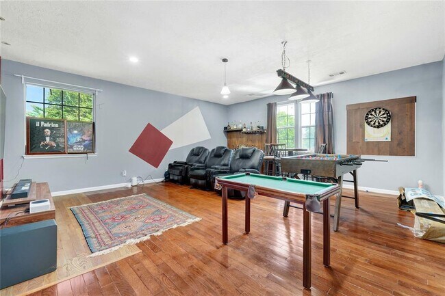 Building Photo - 23707 Hackberry Dr