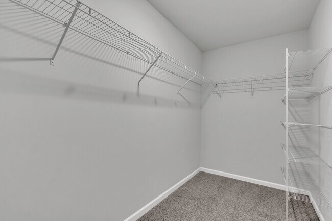 Building Photo - 1051 Lonergan Cir