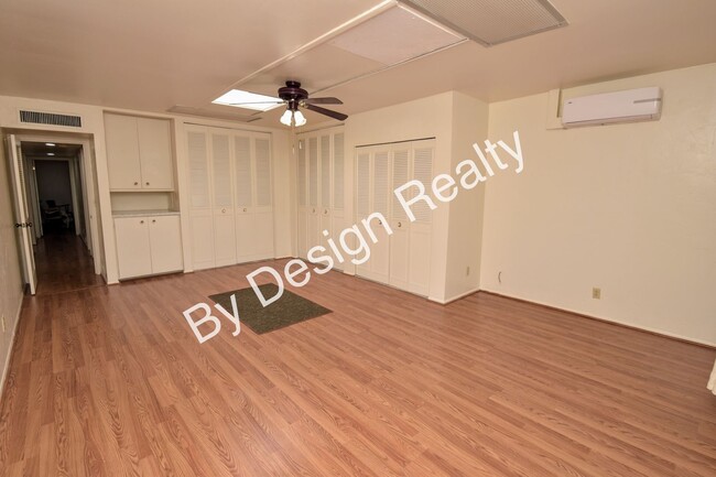 Building Photo - 55+ Townhome for Rent - Spacious 3BR/2BA w...