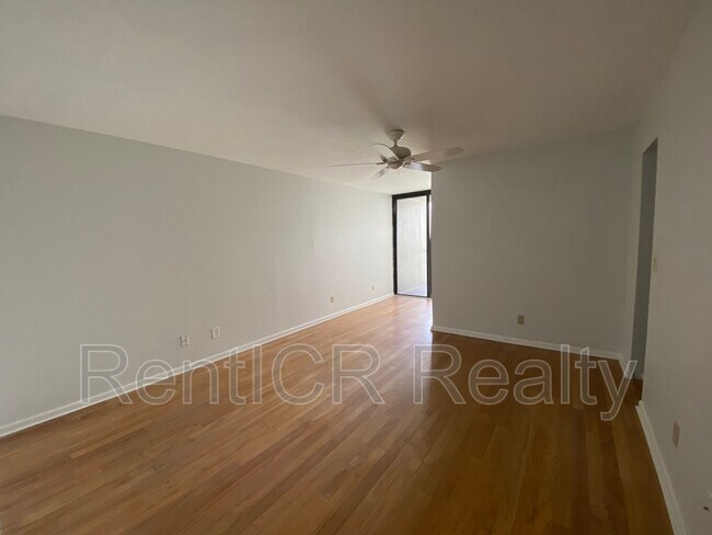 Building Photo - 1660 Gulf Blvd