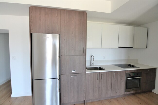 Building Photo - 1282 Boylston St