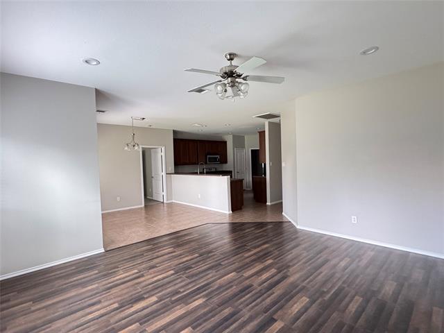 Building Photo - 9512 Crooked Cat Dr