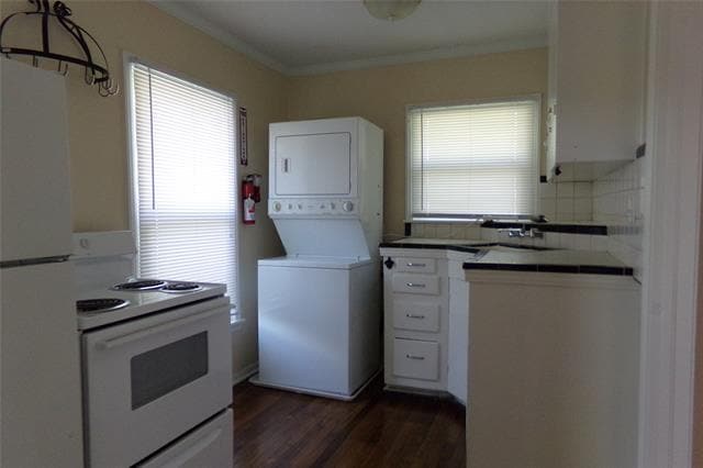 Building Photo - 2007 Tremont Ave