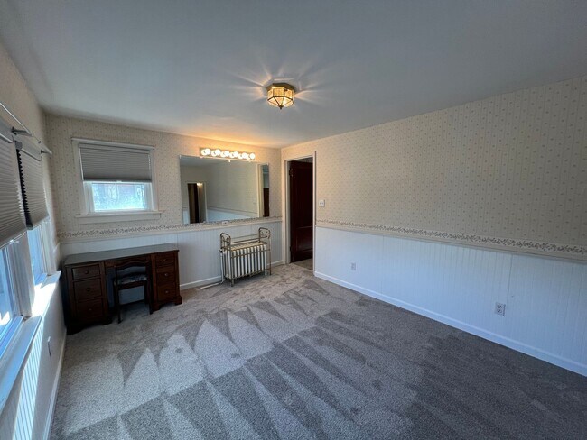 Building Photo - 3 Bedroom/2.5 Bathroom Home in Peoria for Lease