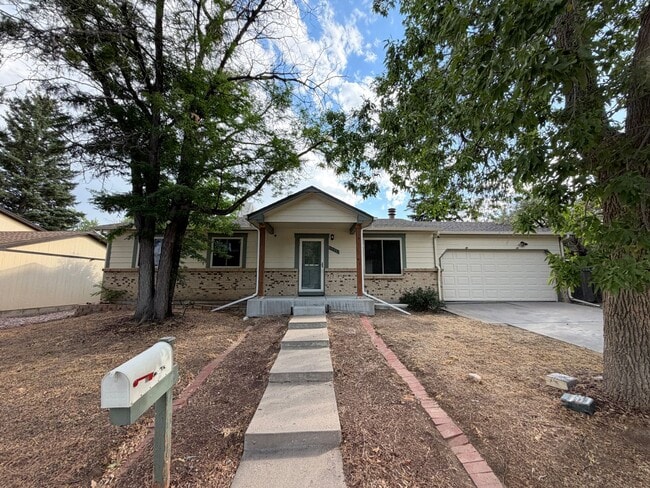 Building Photo - 3815 S Pitkin Cir