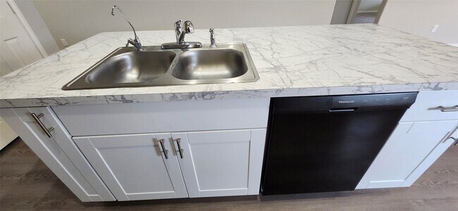 Building Photo - 23406 Briarstone Hbr Trl