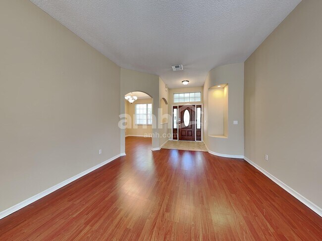 Building Photo - 2770 Spicebush Loop