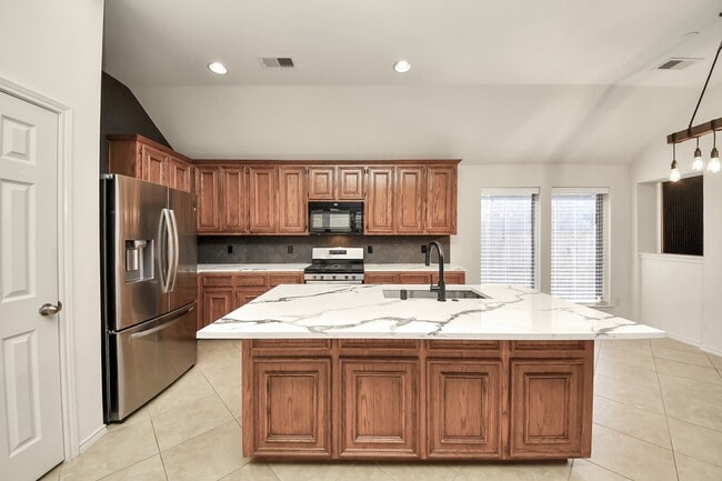 Building Photo - 27427 Channing Springs Dr