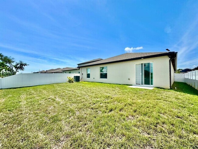 Building Photo - 10275 Purple Leaf Ct