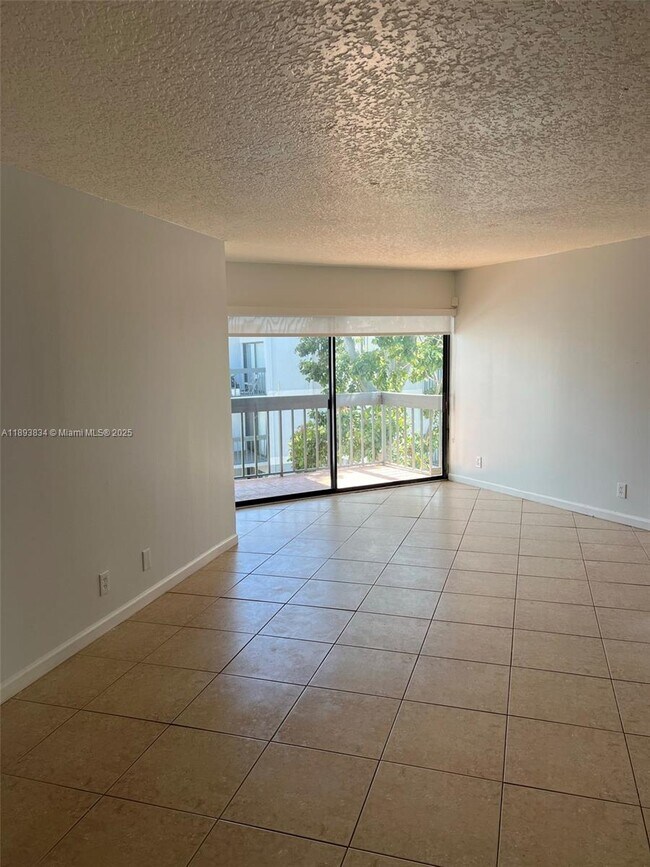 Building Photo - 1900 N Congress Ave